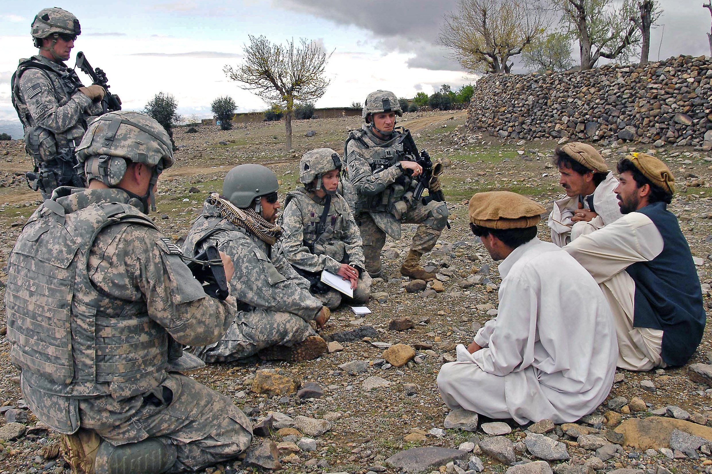 Подготовка военных операций. Американские солдаты в Афганистане 2001. Военные США В Афганистане. Войска НАТО В Афганистане.